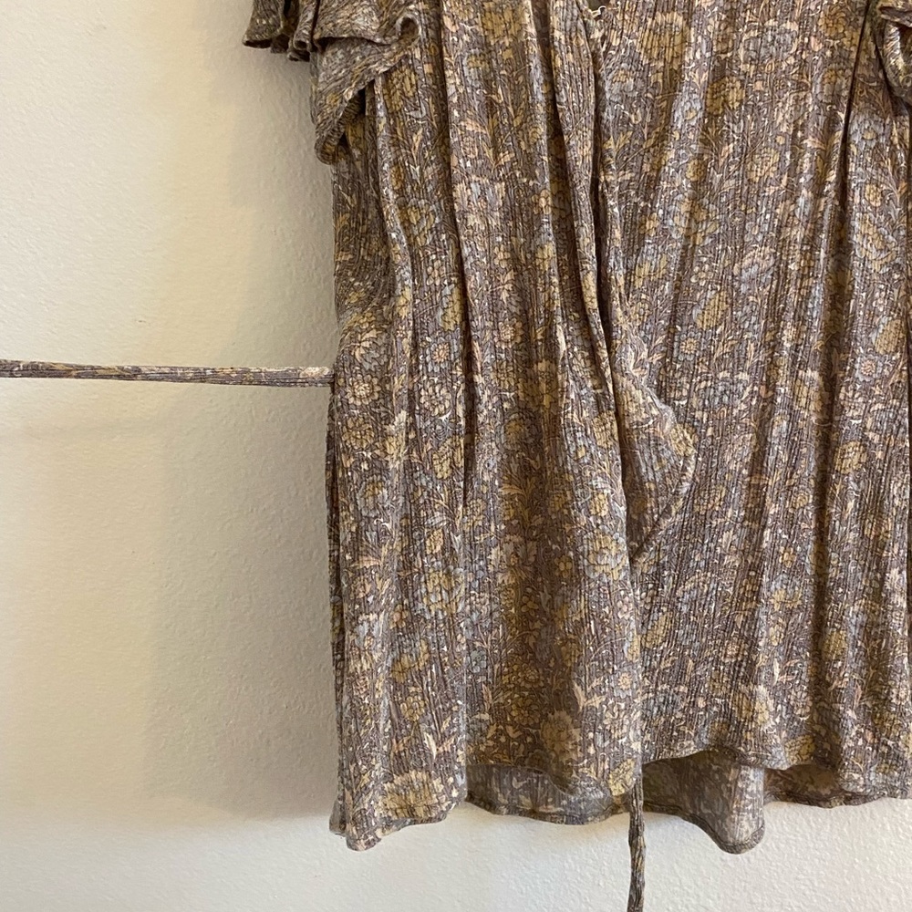 O’Neill Wrap Top - Picture 5 of 5